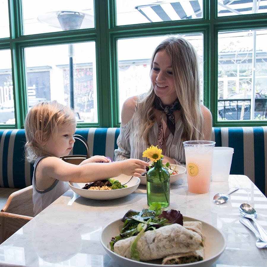 kid friendly restaurants austin, texas